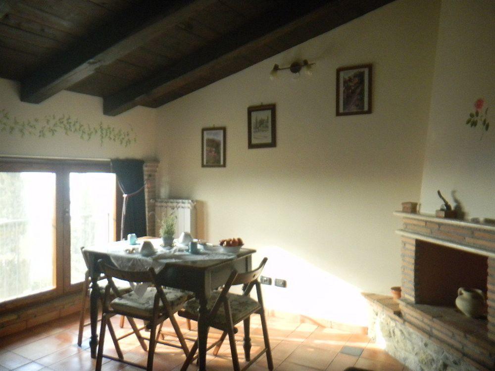 Il Casale Delle Ginestre Aparthotel Castel San Pietro Romano Exterior foto
