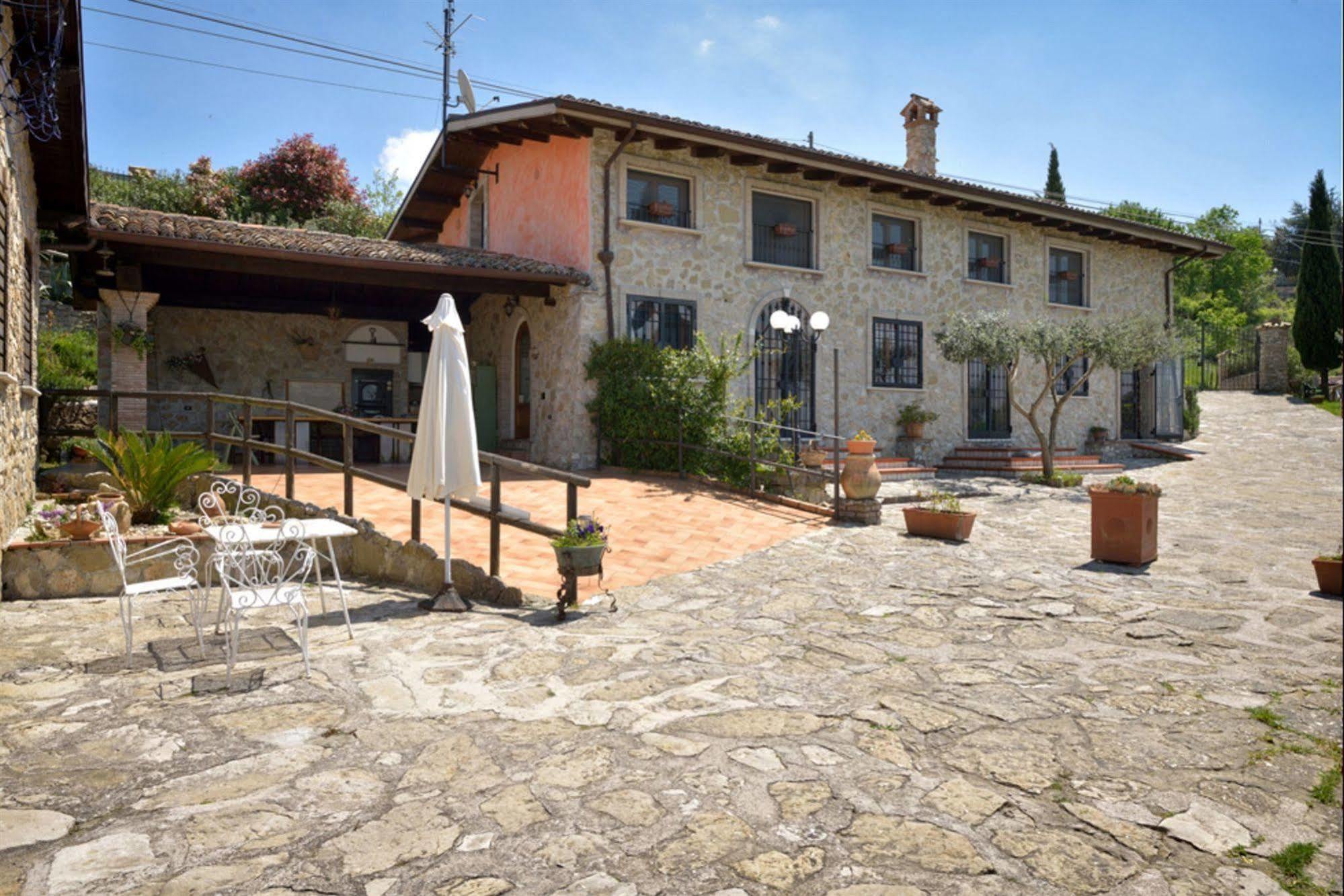 Il Casale Delle Ginestre Aparthotel Castel San Pietro Romano Exterior foto
